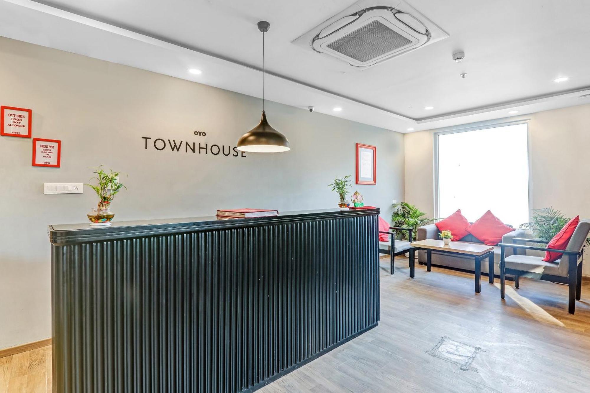 Super Townhouse 139 Ashiyana Smriti Upvan Near Emerald Mall Lucknow Bijnaur Exterior foto